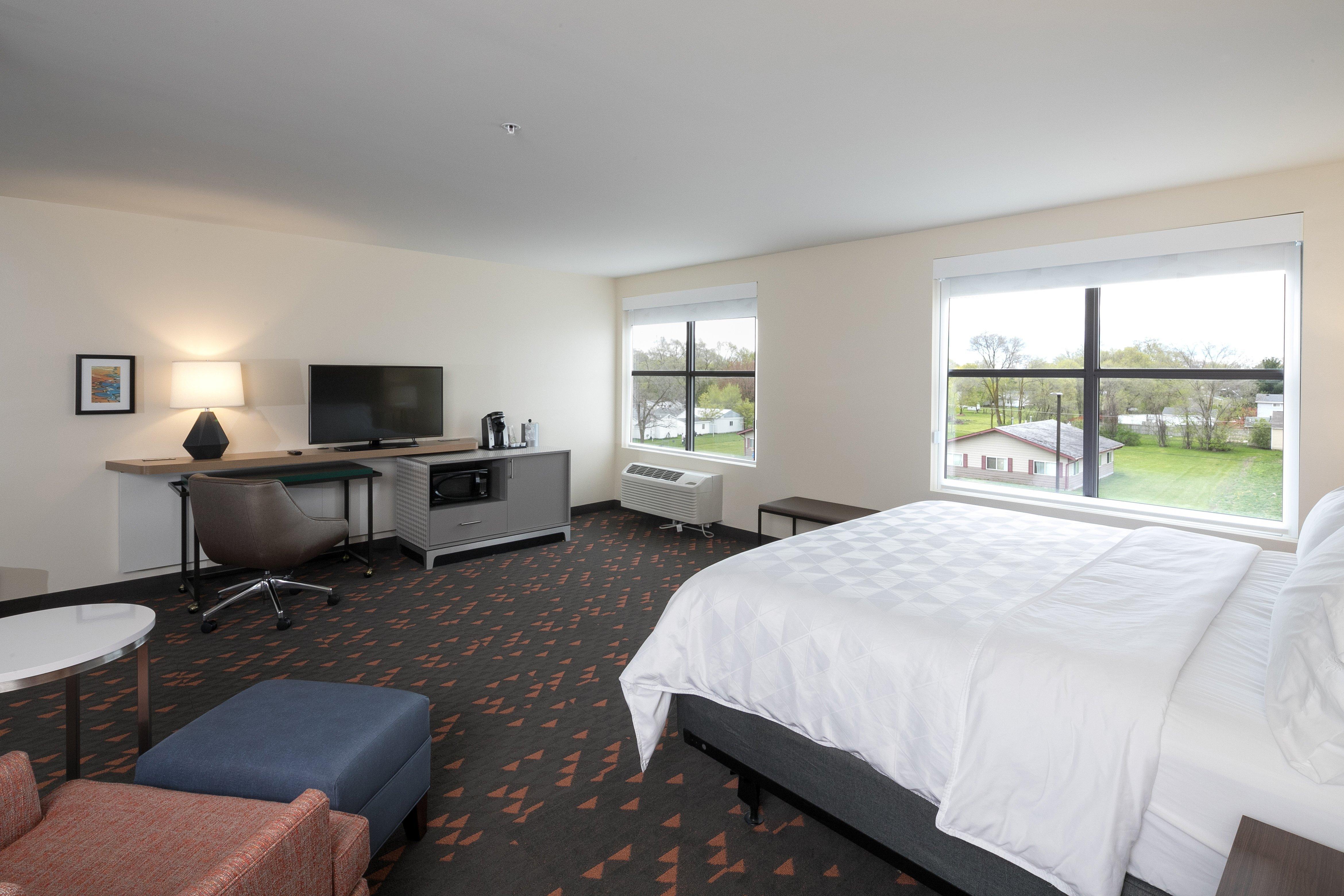 Holiday Inn Hotel & Suites - Mount Pleasant By Ihg Buitenkant foto